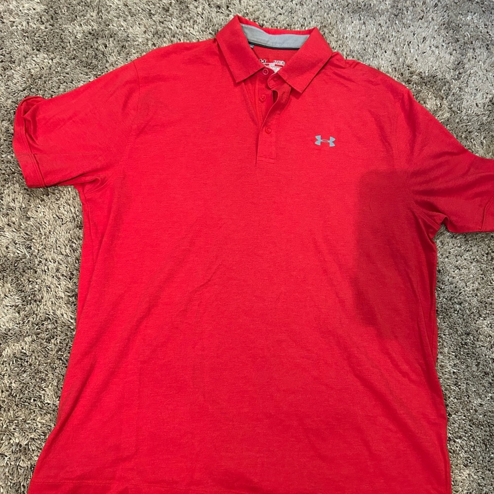 Men’s Under Armour polo size XL